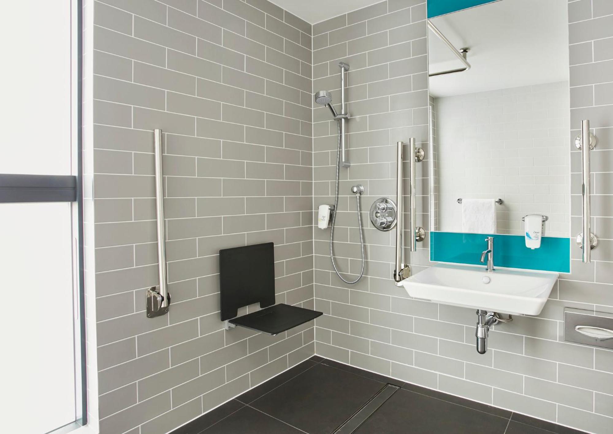 Holiday Inn Express Paris - Poissy By Ihg ภายนอก รูปภาพ