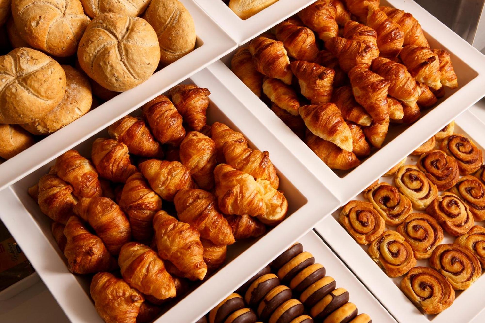 Holiday Inn Express Paris - Poissy By Ihg ภายนอก รูปภาพ